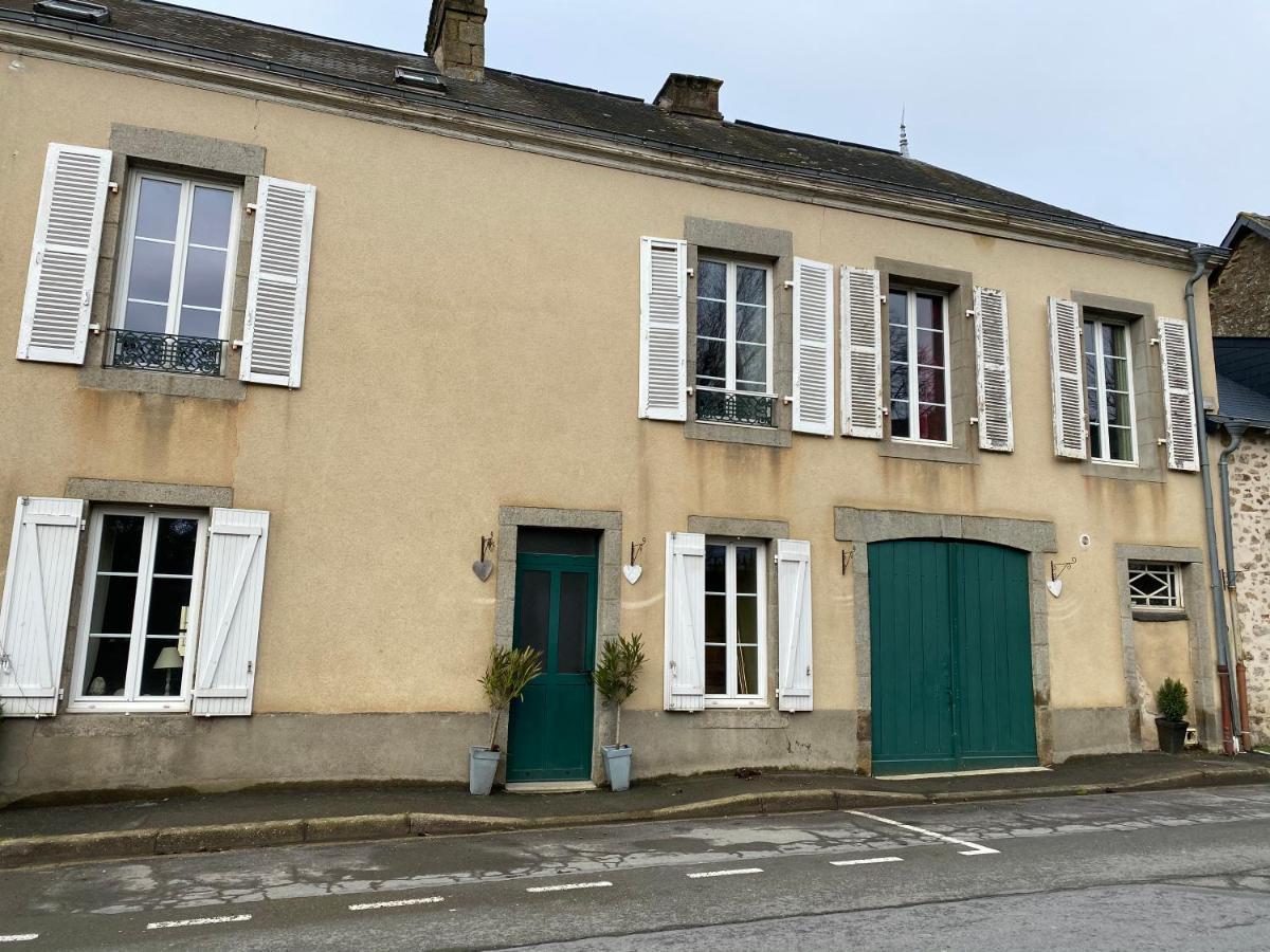 Le Trianon Bed and Breakfast Le Bourgneuf-la-Foret Eksteriør billede